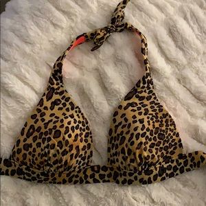 Victoria’s Secret bikini